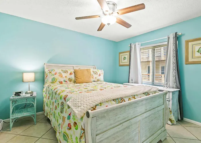 Holiday home Group Escape Book 3 Near & Hangout Gulf Shores
