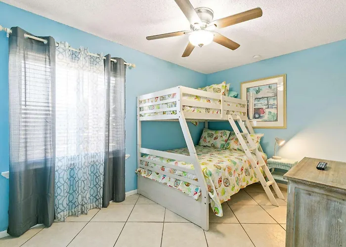 Holiday home Group Escape Book 3 Near & Hangout