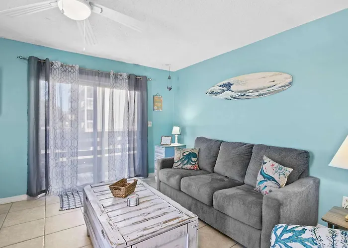Group Escape Book 3 Near & Hangout * Gulf Shores