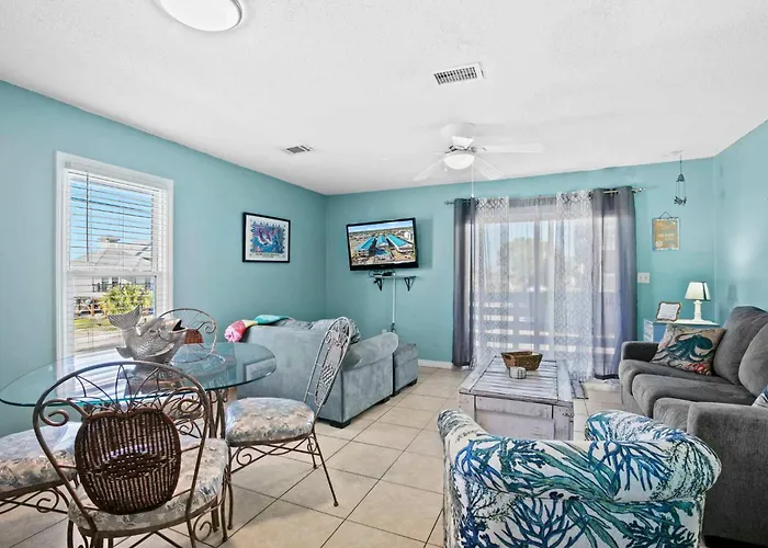 Group Escape Book 3 Near & Hangout * Gulf Shores