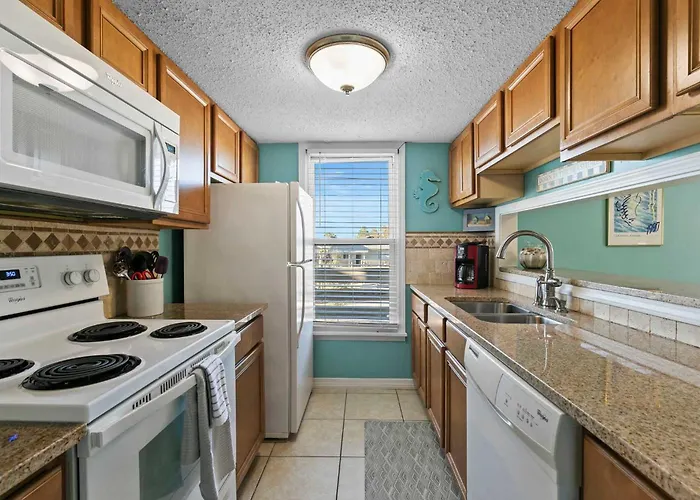 Holiday home Group Escape Book 3 Near & Hangout *
